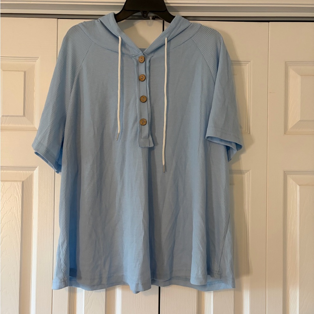 SHEIN Light Blue Short Sleeve Hooded Henley Top